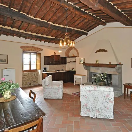 Sleeps 18 Pool Air Con Wifi Κορτόνα